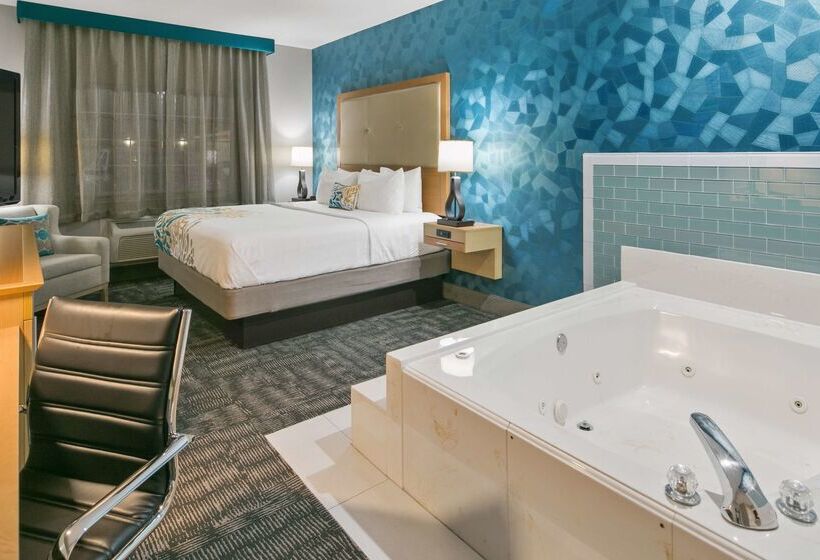 هتل Best Western Plus Houston Atascocita Inn & Suites