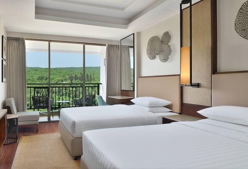 هتل Courtyard By Marriott Mahabaleshwar
