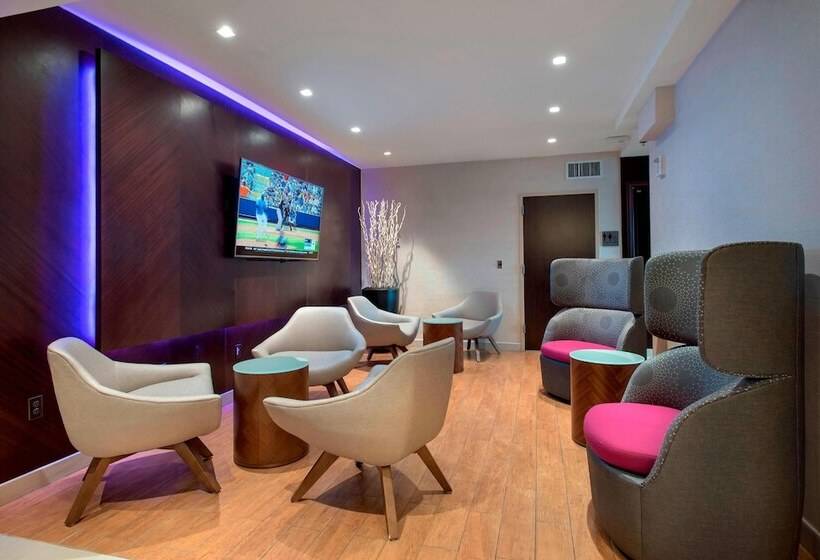 هتل Courtyard By Marriott New York Manhattan / Soho