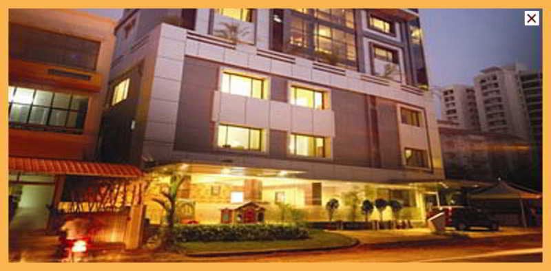 Hotel Deshadan Plaza Cochin