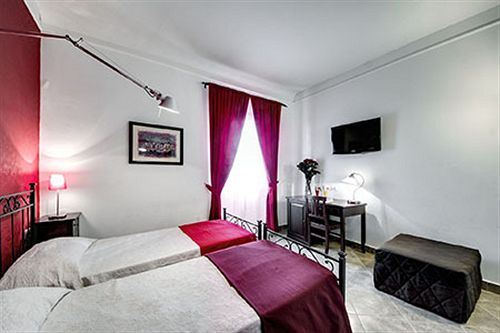 Fotos del hotel Domizia Sacti Angeli:  3