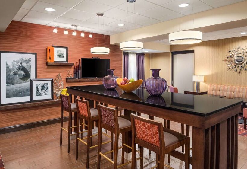 בית מלון כפרי Hampton Inn Belle Vernon