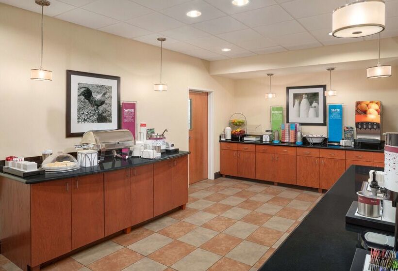 בית מלון כפרי Hampton Inn Belle Vernon