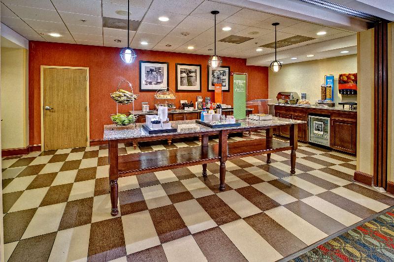 בית מלון כפרי Hampton Inn Cleveland, Ms