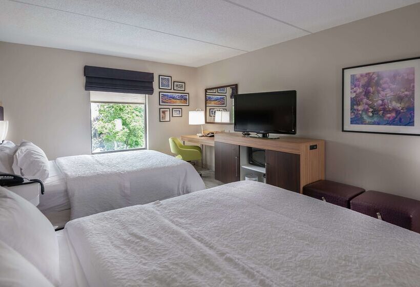 هتل Hampton Inn Doylestown