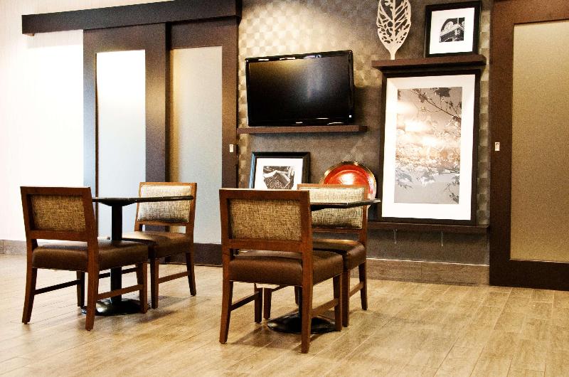 هتل Hampton Inn Doylestown