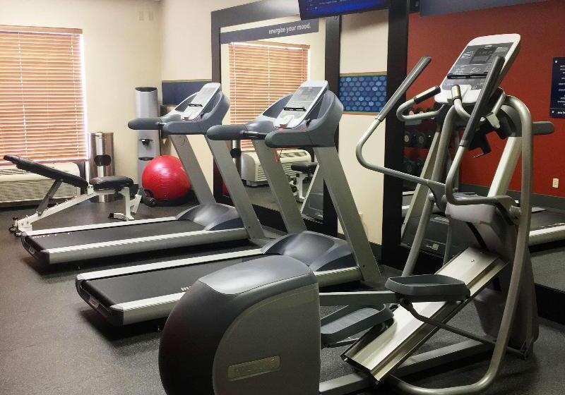 فندق Hampton Inn Haysnorth Of I70