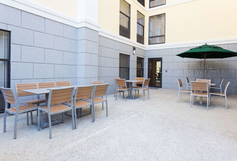 هتل Hampton Inn North Myrtle Beachharbourgate