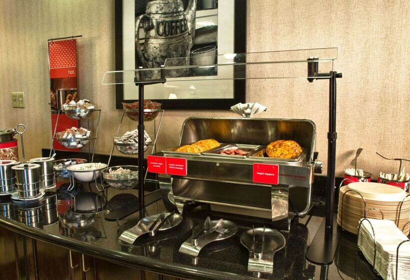 هتل Hampton Inn Spring Lake Fayetteville