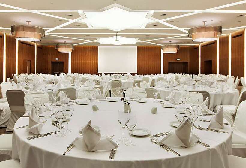 هتل Hilton Garden Inn Konya, Turkey