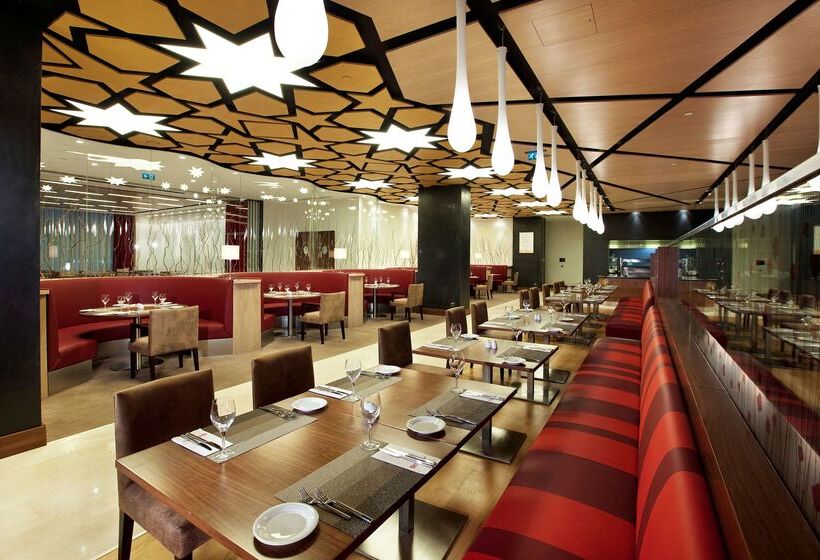 هتل Hilton Garden Inn Konya, Turkey