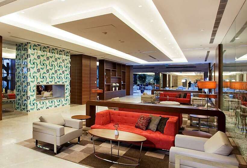 هتل Hilton Garden Inn Konya, Turkey