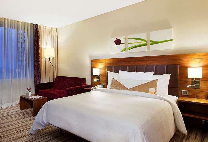 هتل Hilton Garden Inn Konya, Turkey