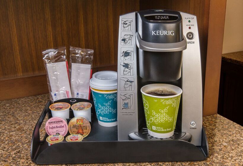 هتل Hilton Garden Inn Riverhead