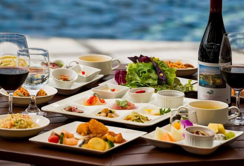 Kanucha Bay Hotel & Villas