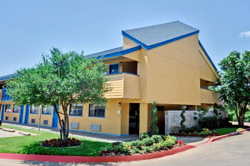هتل Dallas Love Field Inn
