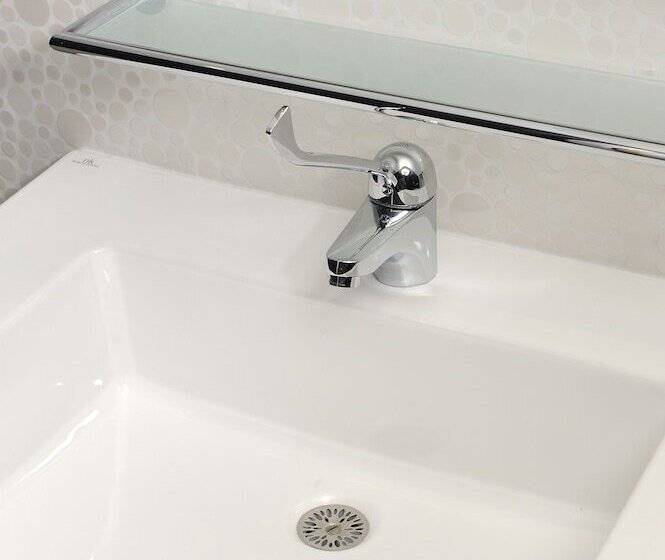 ホテル Kyriad Prestige Perpignan Centre Del Mon