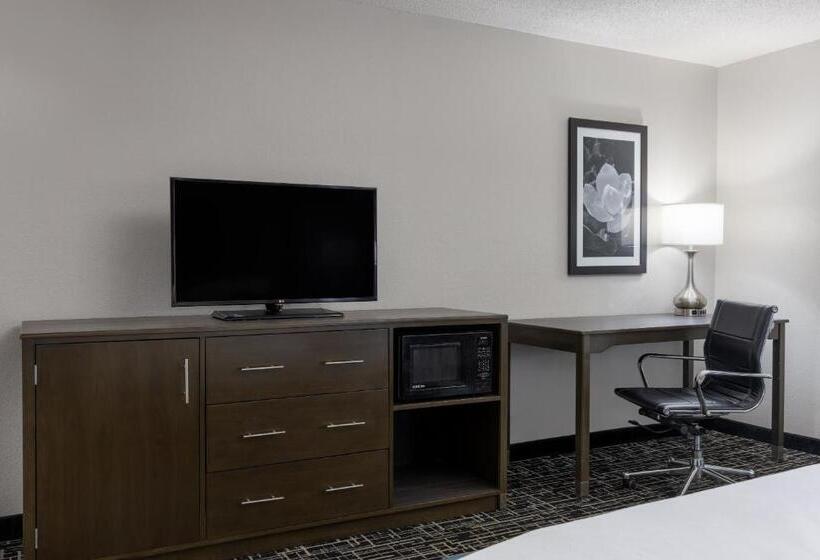 فندق La Quinta Inn & Suites By Wyndham Covington