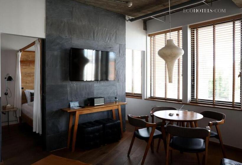 هتل Manon Les Suites Guldsmeden