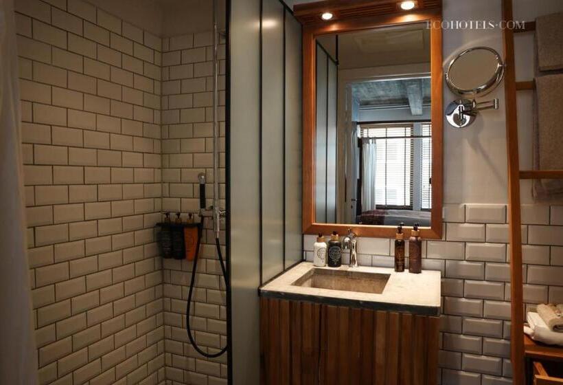 هتل Manon Les Suites Guldsmeden