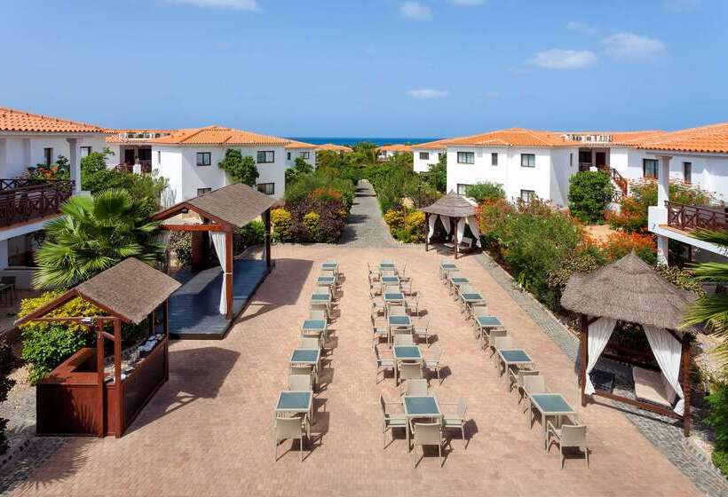 Отель Melia Tortuga Beach