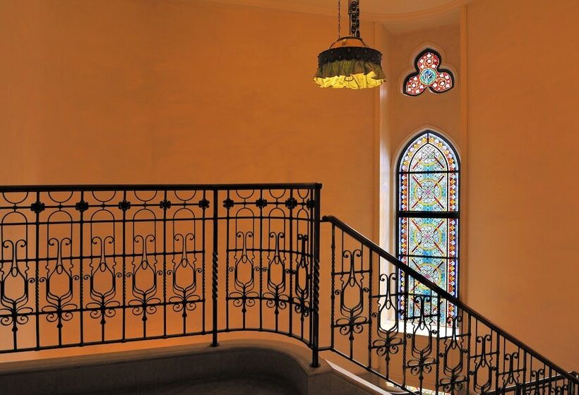 هتل Monterey Sendai