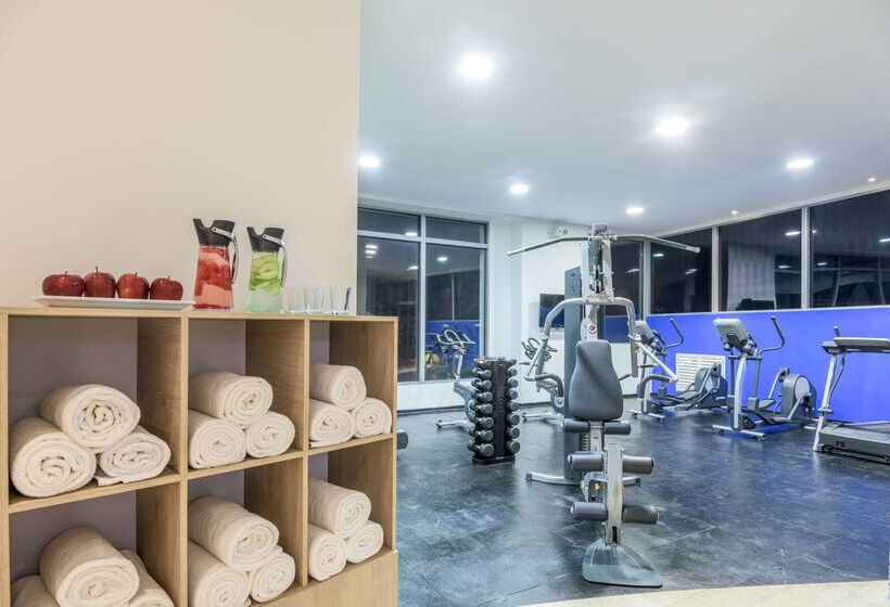 Fotos del hotel Nh Collection Royal Smartsuites:  12