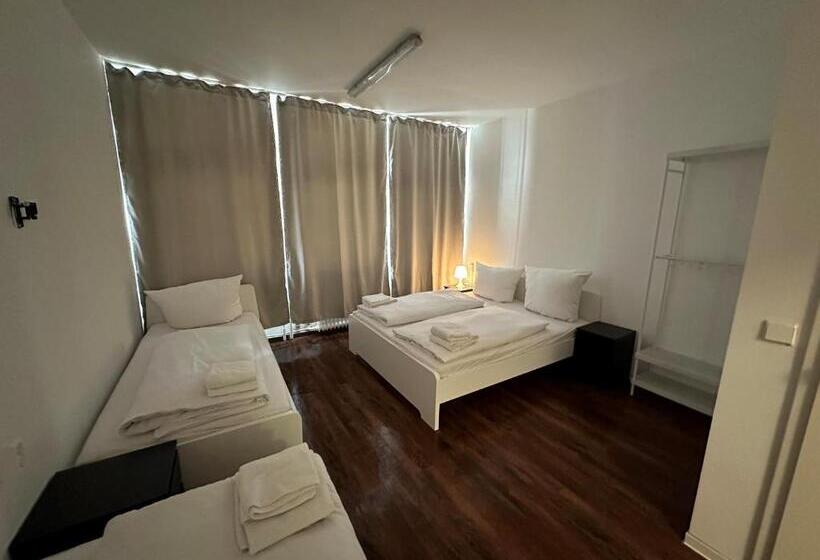 Fotos del hotel Potsdamer Inn:  2