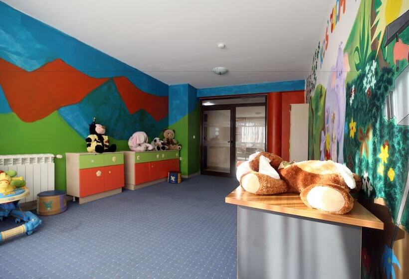 هتل Redenka Holiday Club