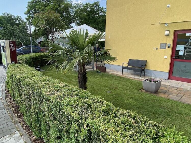 Fotos del hotel Rödelheimer Hof - Am Wasserturm:  15