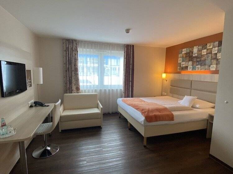 Fotos del hotel Rödelheimer Hof - Am Wasserturm:  7