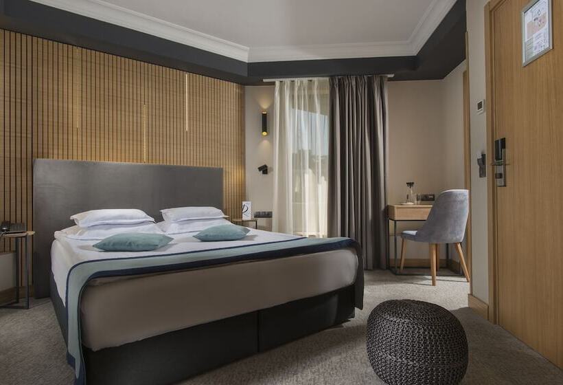 Fotos del hotel Rosslyn Thracia:  5
