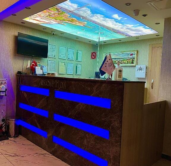 Fotos del hotel Rougenoire:  26