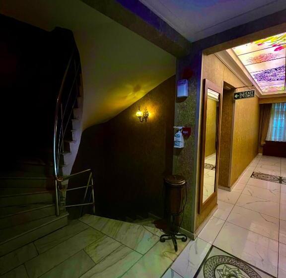 Fotos del hotel Rougenoire:  25