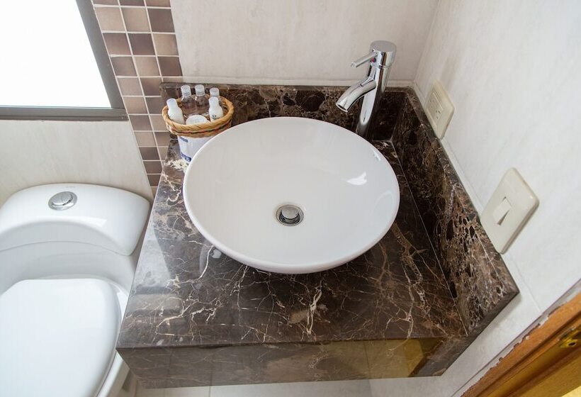 هتل San Pedro Del Fuerte