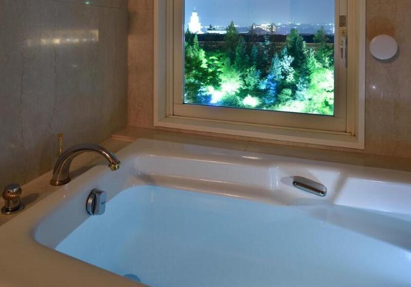 هتل Sendai Royal Park