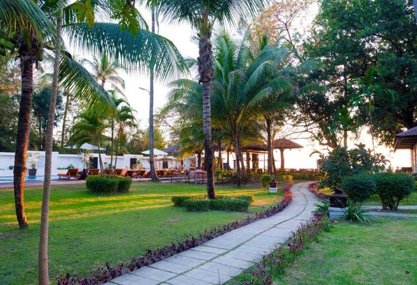 בית מלון כפרי Thande Beach   Ngapali