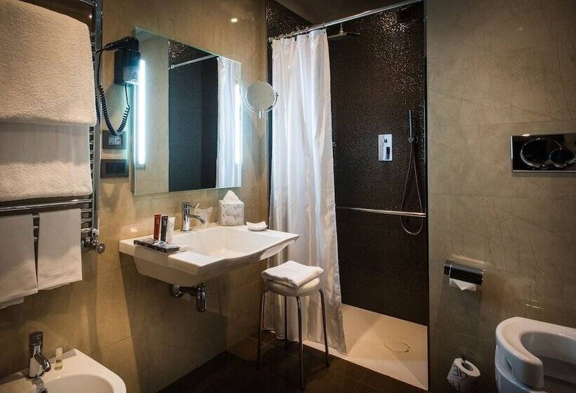 Fotos del hotel Uptown Palace:  12