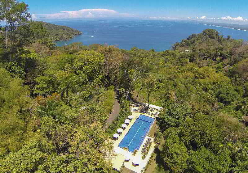 Los Altos Resort