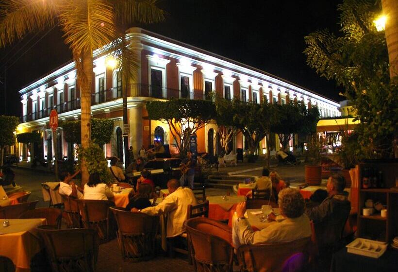 استراحتگاه Luxury Suites By Estrella Del Mar