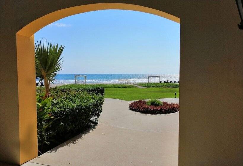 استراحتگاه Luxury Suites By Estrella Del Mar