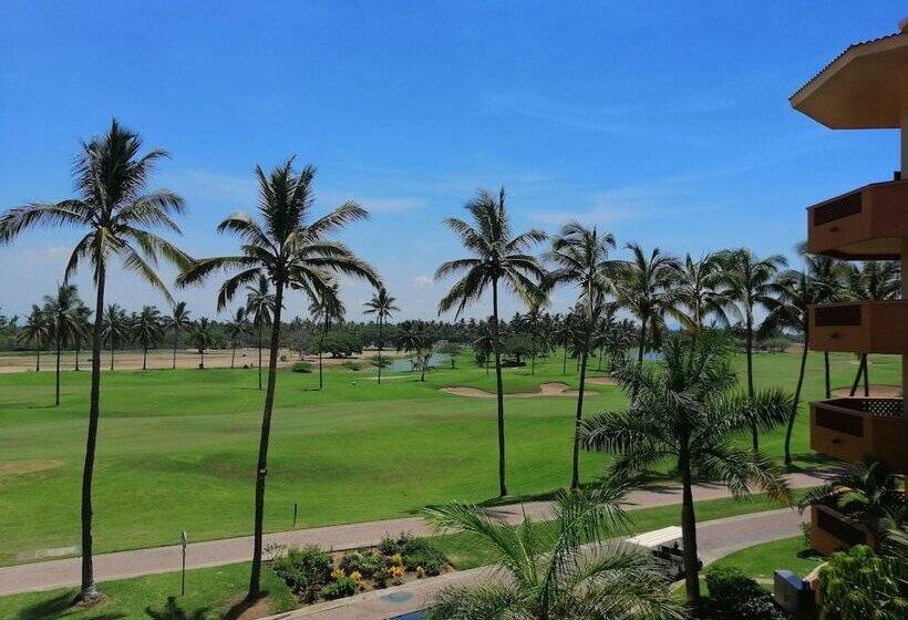 استراحتگاه Luxury Suites By Estrella Del Mar