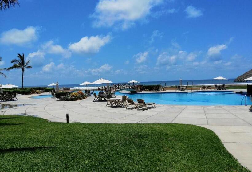استراحتگاه Luxury Suites By Estrella Del Mar