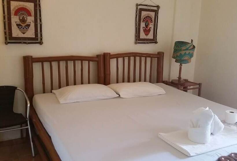 هتل Fat Jimmy's Resort Boracay