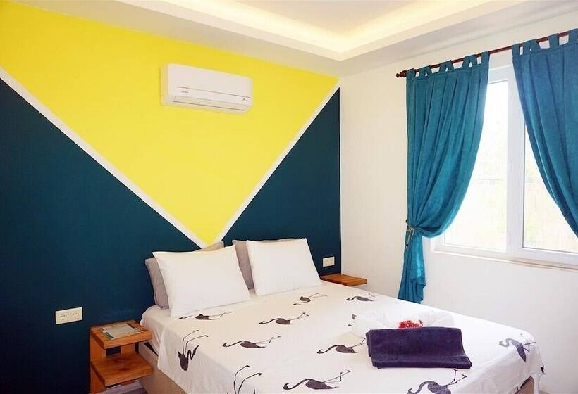 هتل Kas 11 Oda Boutique Pension
