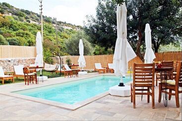 هتل Kas 11 Oda Boutique Pension
