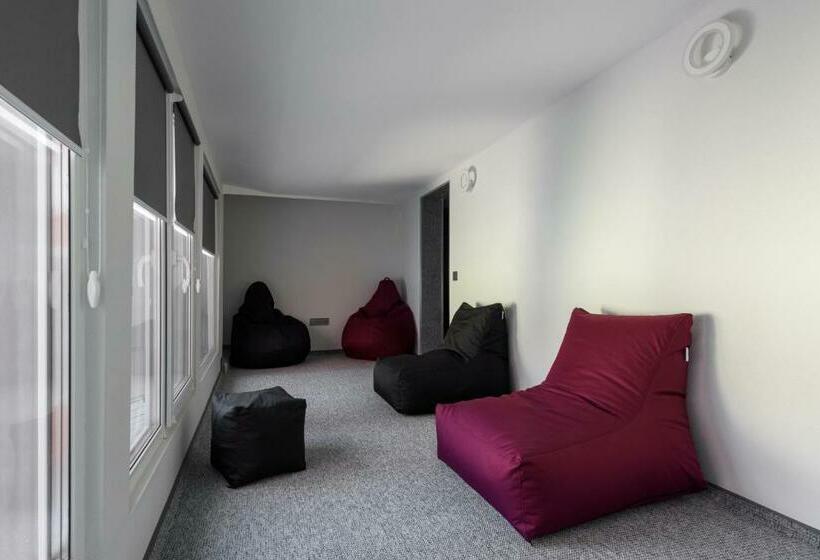 Apart Hotel Fusion