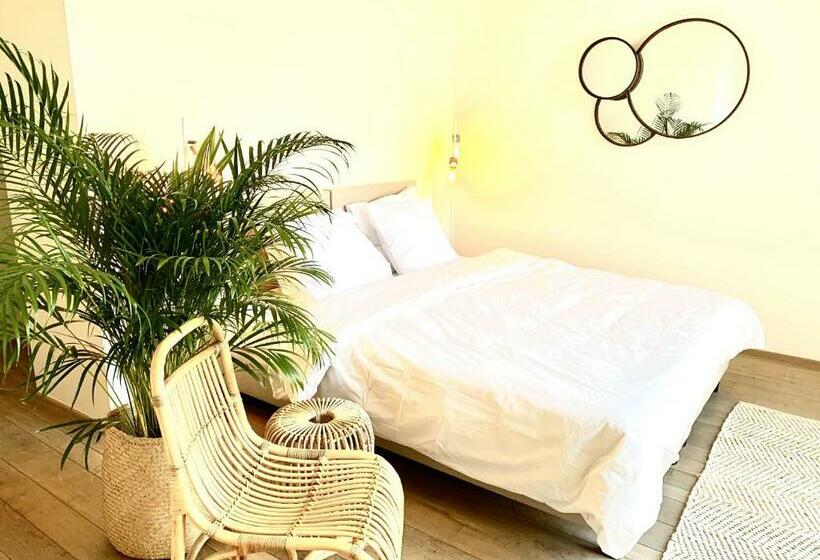 تختخواب و صبحانه Rooms & Loft De Post