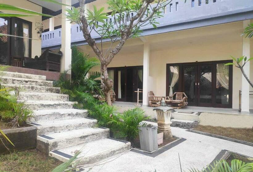 호텔 Oyo 90673 Rising Star Beach Resort