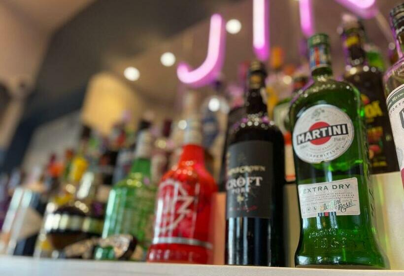 בית מלון כפרי Y Griffin